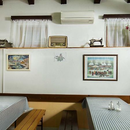 Farm Stay Ferjancic วิพาวา ภายนอก รูปภาพ
