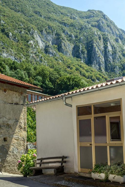 Farm Stay Ferjancic วิพาวา ภายนอก รูปภาพ